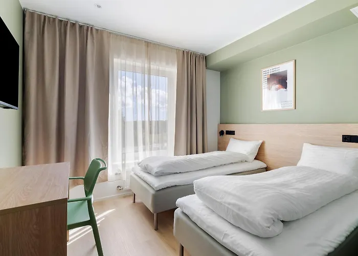 Aiden By Western Hotel 3*